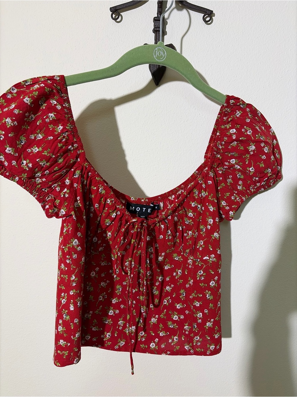 Motel Rocks Red Floral Puff-Sleeve Tie-Front Crop Top